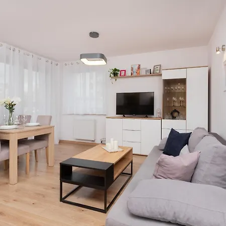 Appartamento Bright With Private Garden And Accepting Pets By Renters Danzica